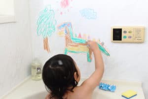 اقلام تلوين للاطفال قابلة للغسل كتباس 3 الوان - ( اصفر ، ابيض ، وردي )