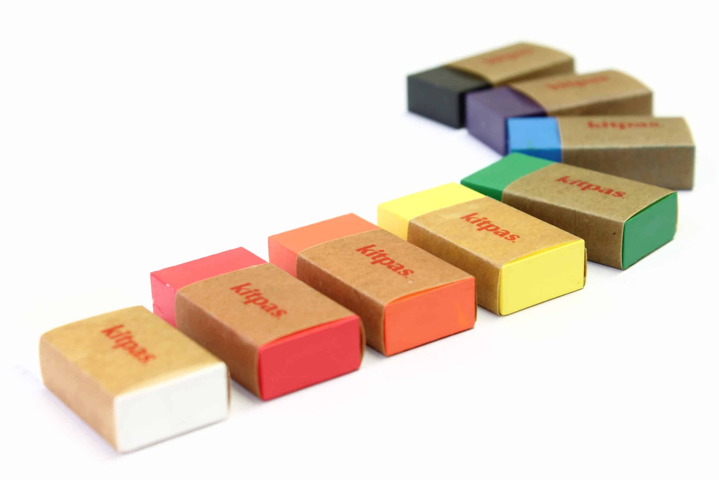 8 اقلام تلوين كبيرة للصغار كتباس