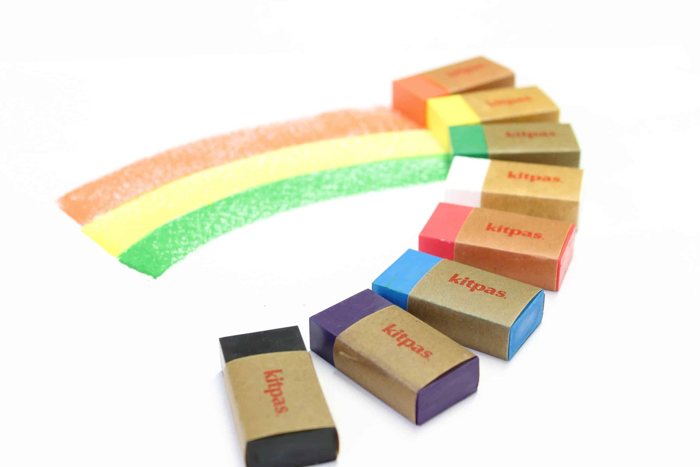 8 اقلام تلوين كبيرة للصغار كتباس