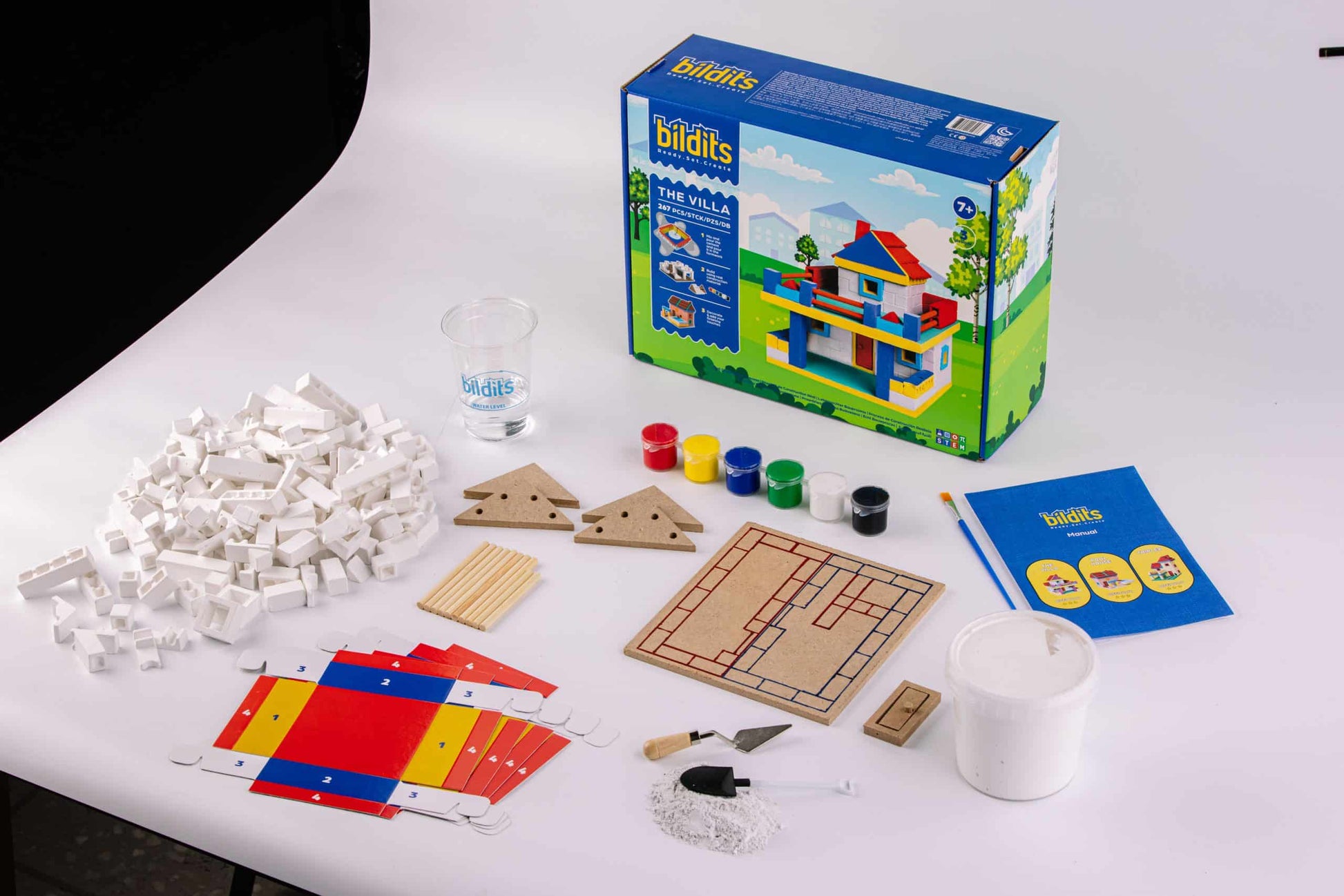 لعبة بناء بيت حقيقية