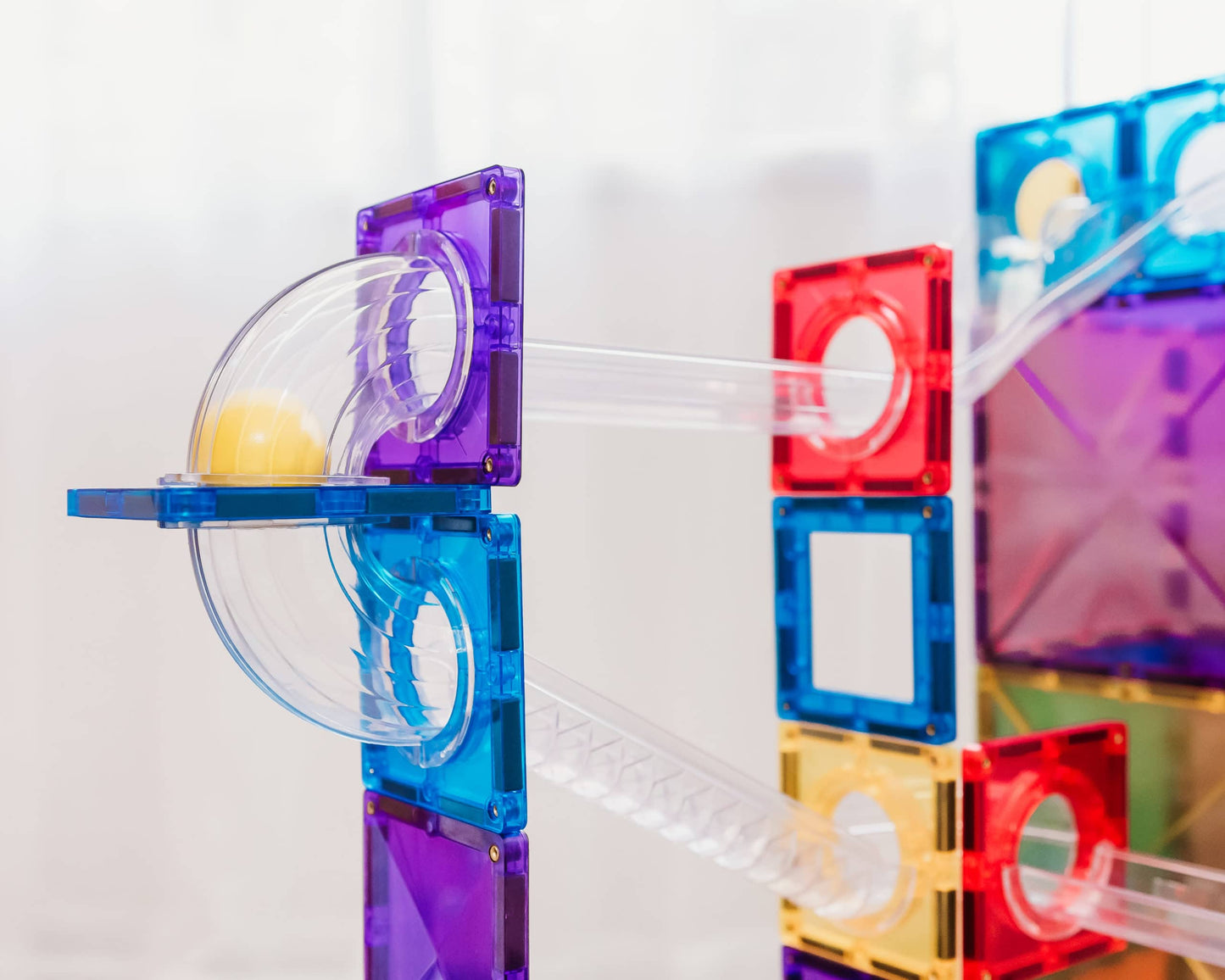 لعبة بناء مغناطيسية ممر الكرة 92