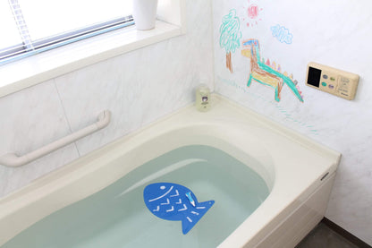 كتباس لوحة تلوين مع اقلام للحمام (سمكة )