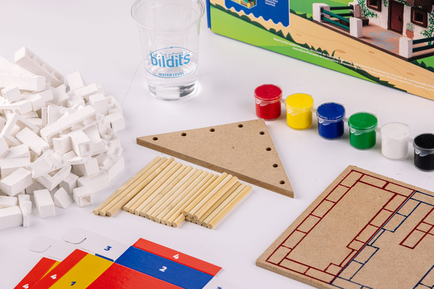 لعبة بناء الكوخ